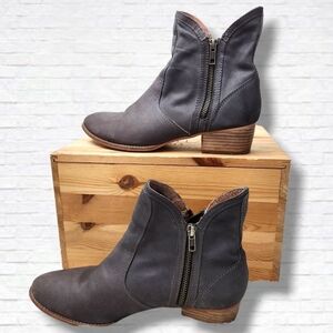 Anthropologie X Seychelles Lucky Penny Slate Grey Leather Ankle Booties Size 10
